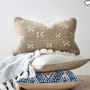 WEST ELM PINWHEEL LINEN PULLOW COVER